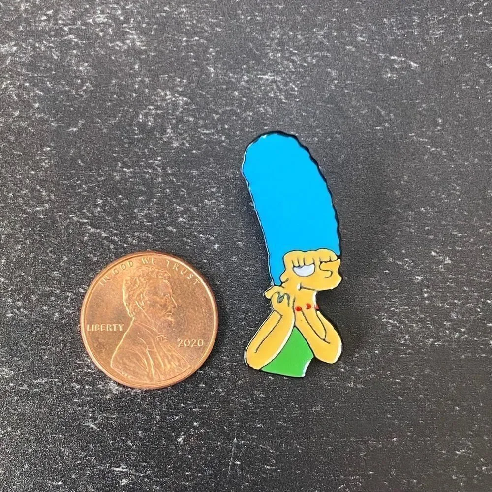 Marge Simpson Enamel Pin/ Brooch